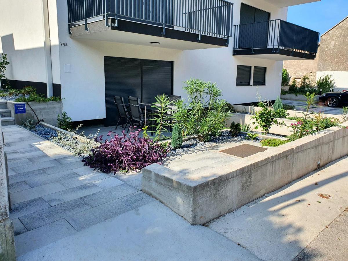 Apartmani Nerium Lovište Dış mekan fotoğraf