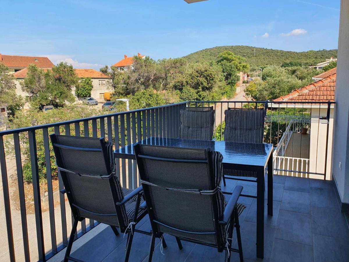 Apartmani Nerium Lovište Dış mekan fotoğraf