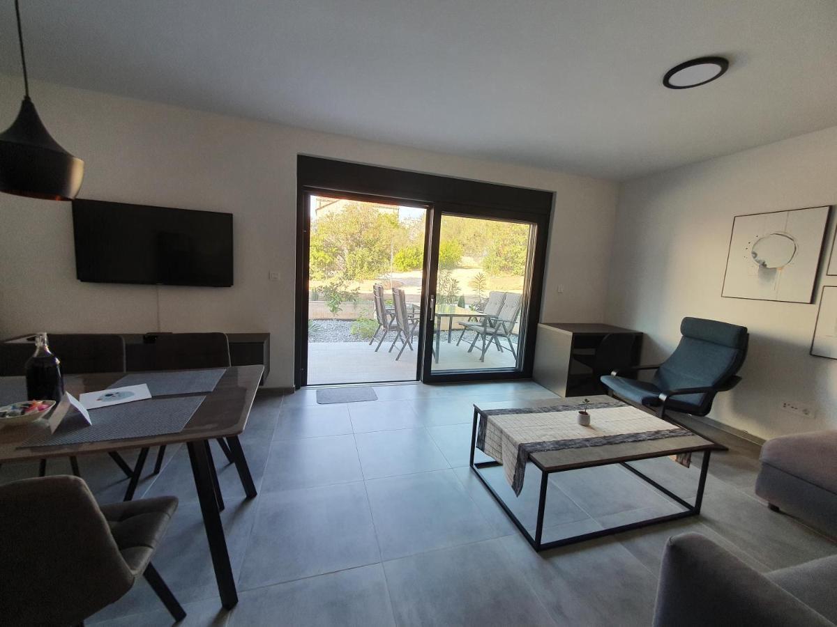 Apartmani Nerium Lovište Dış mekan fotoğraf