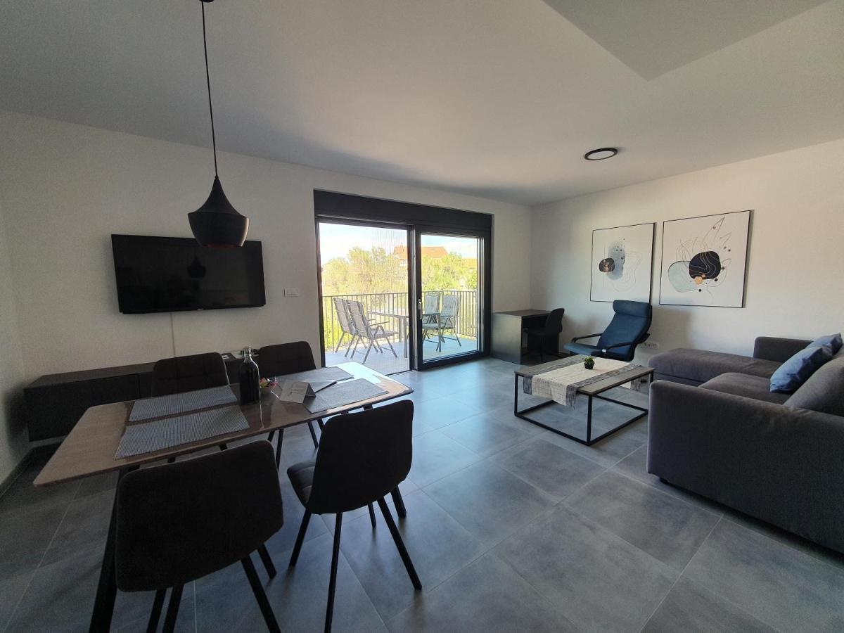 Apartmani Nerium Lovište Dış mekan fotoğraf