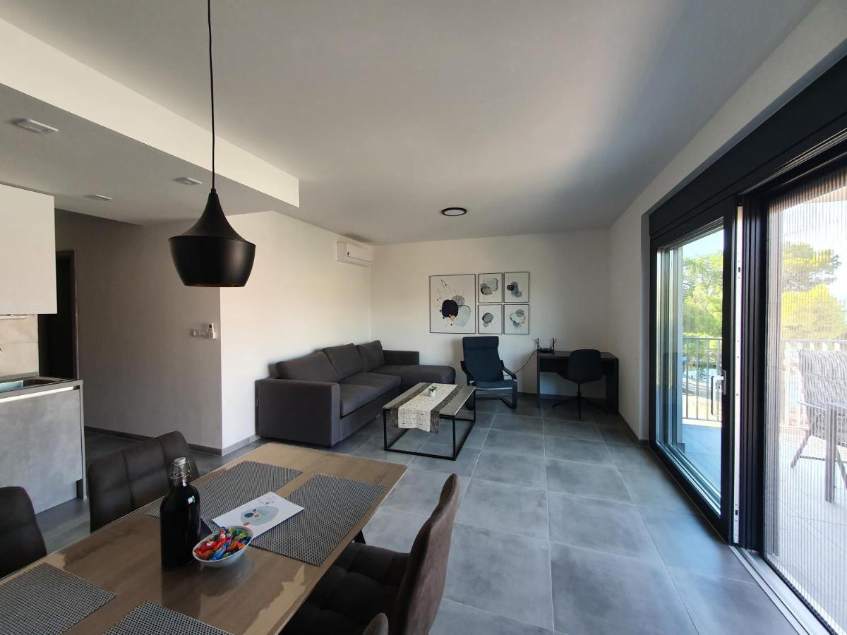 Apartmani Nerium Lovište Dış mekan fotoğraf